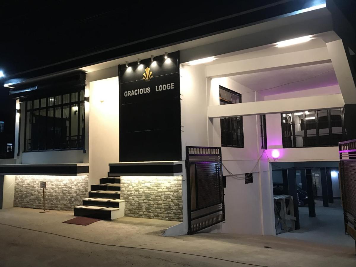 Gracious Lodge Shillong Zewnętrze zdjęcie